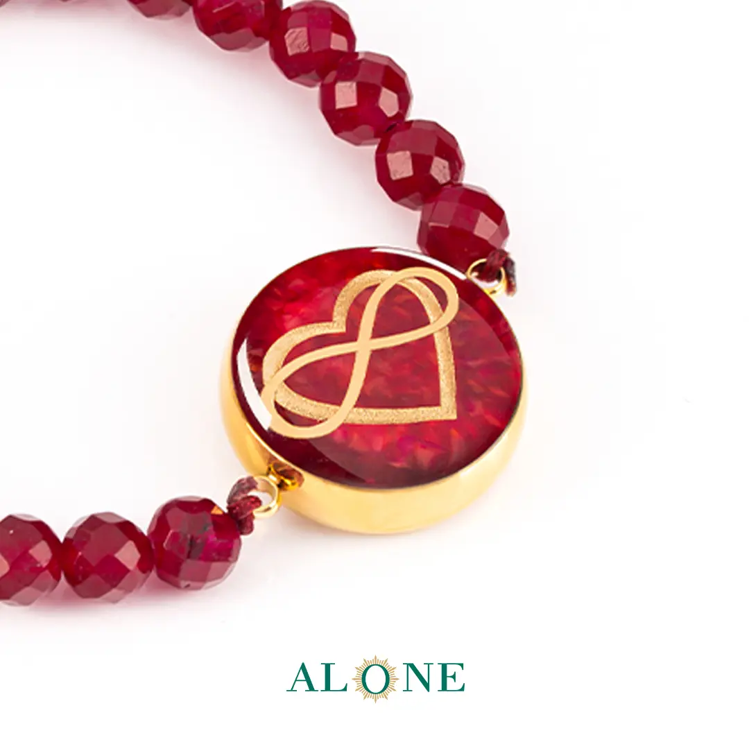 دستبند کوچک بافت عقیق صورتی قلب و بینهایت - Image 2