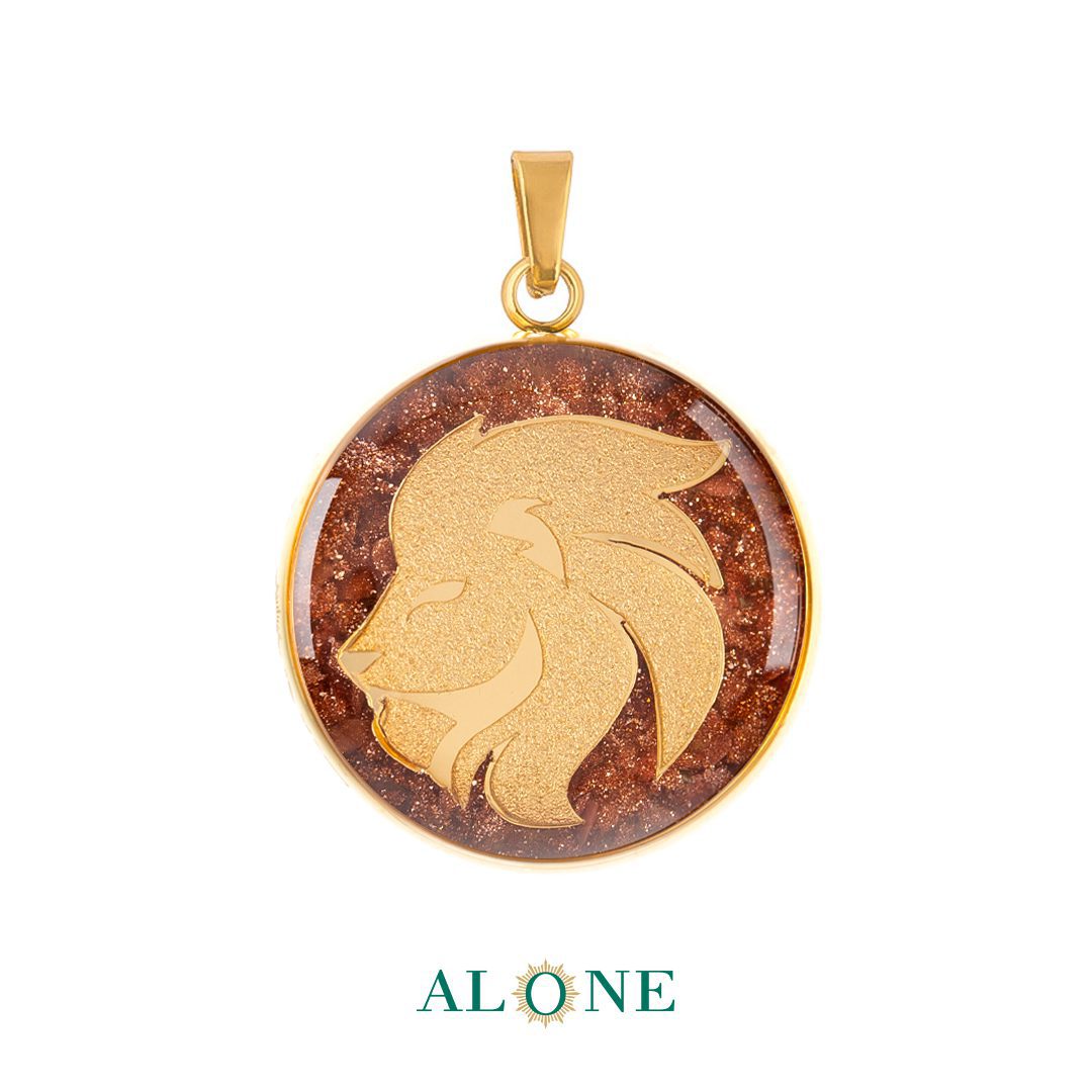 آویز کوچک گرد دلربا آجری مرداد