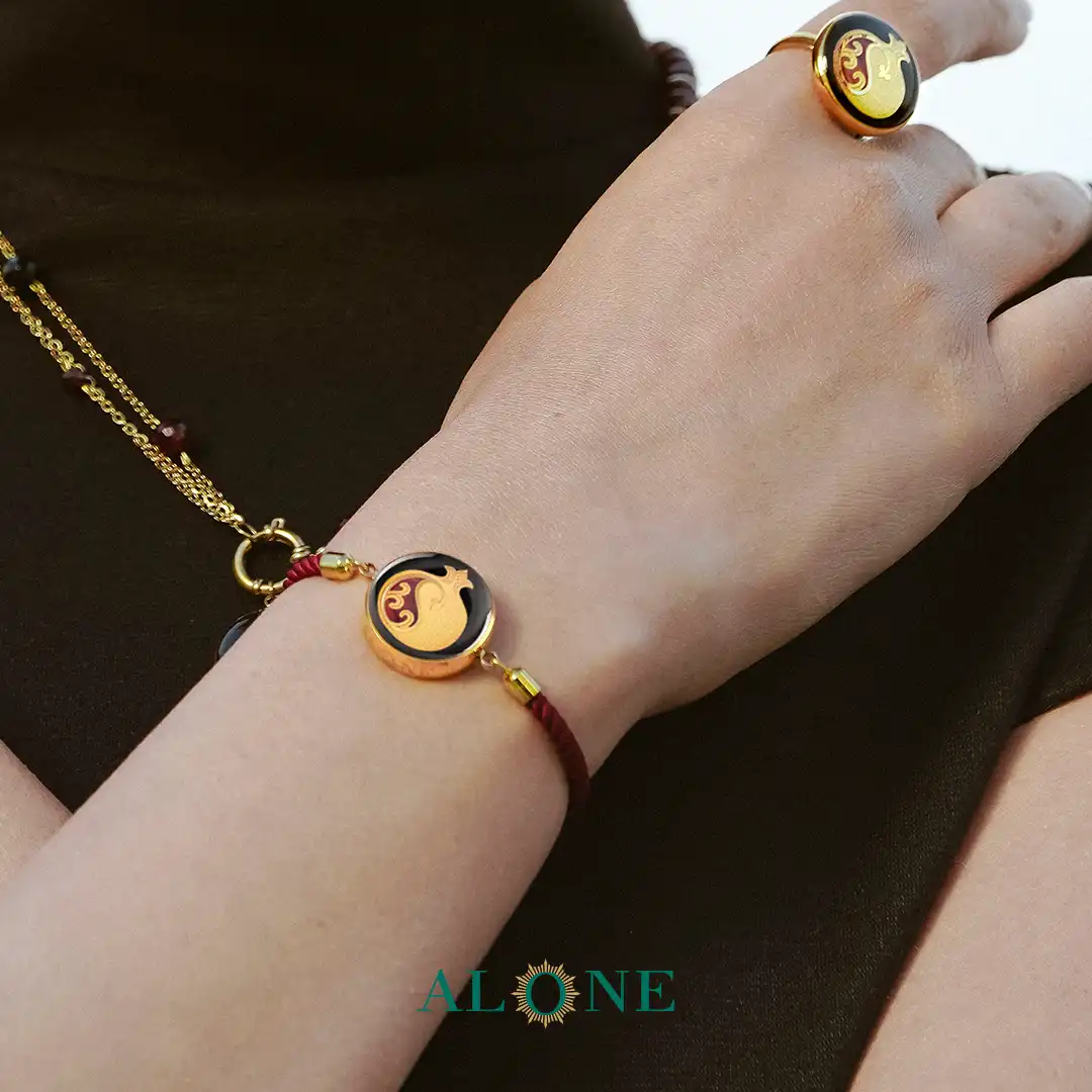 دستبند مارشال زرشکی انار - Image 2