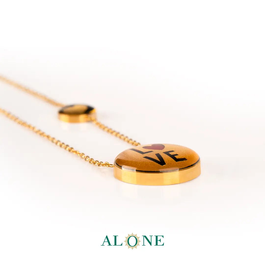 گردنبند چشم نظر انیکس LOVE طلایی - Image 2