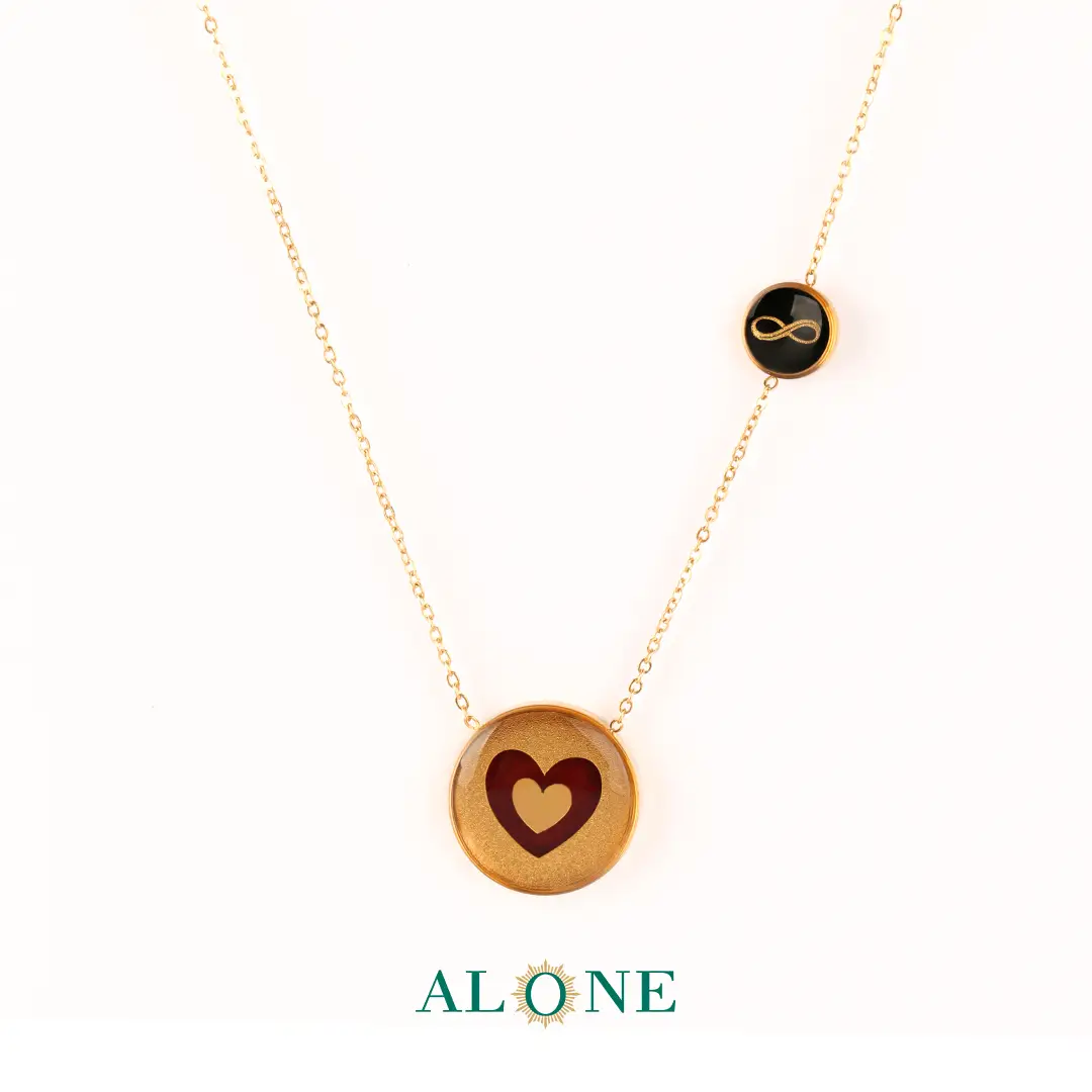 گردنبند آمور (زرشکی قلب طلایی)