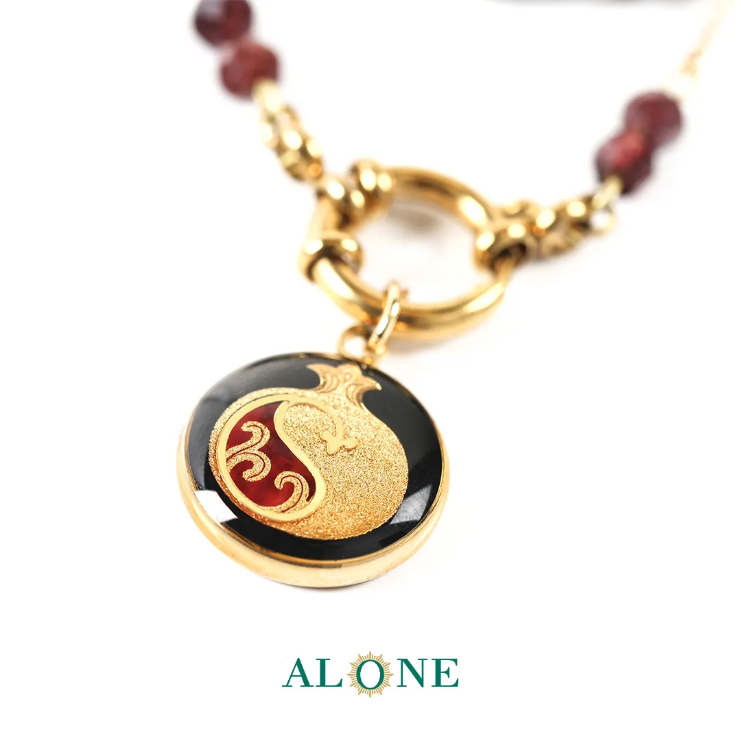 دستبند گارنت نازلی با آویز عقیق صورتی انار - Image 2