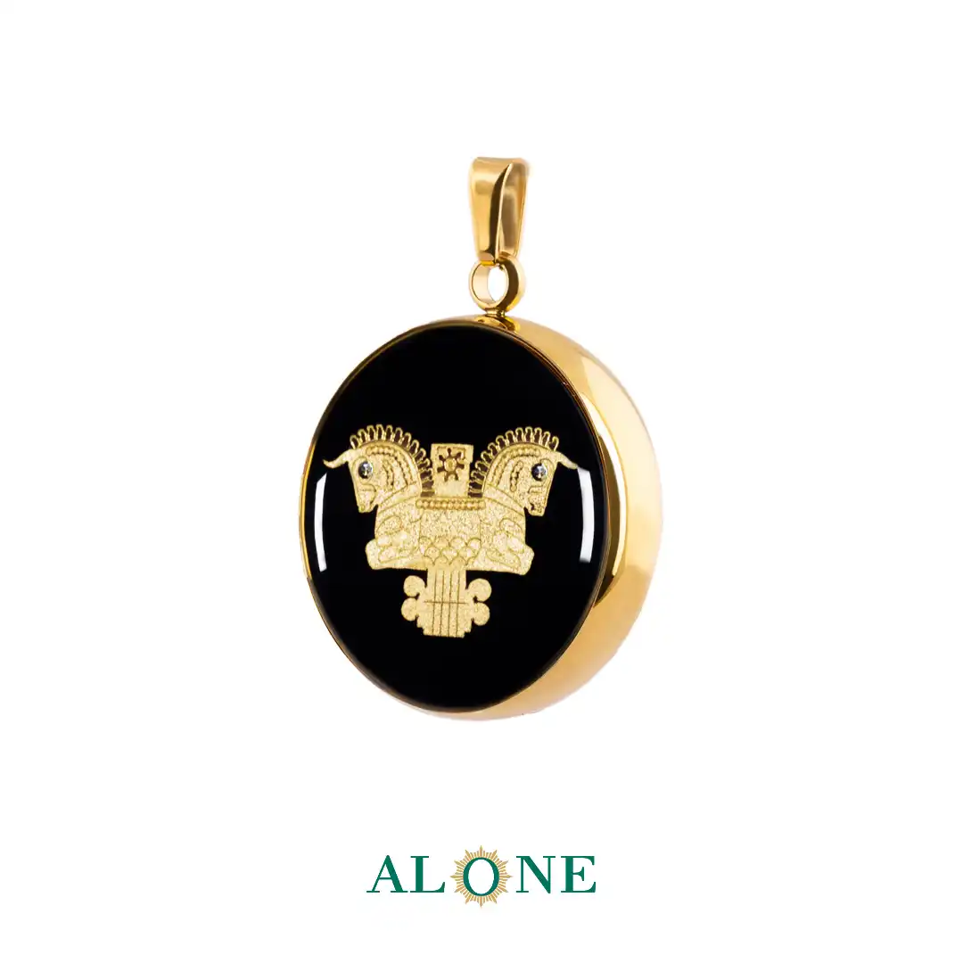 آویز بزرگ گرد انیکس سر ستون هخامنشی - Image 2