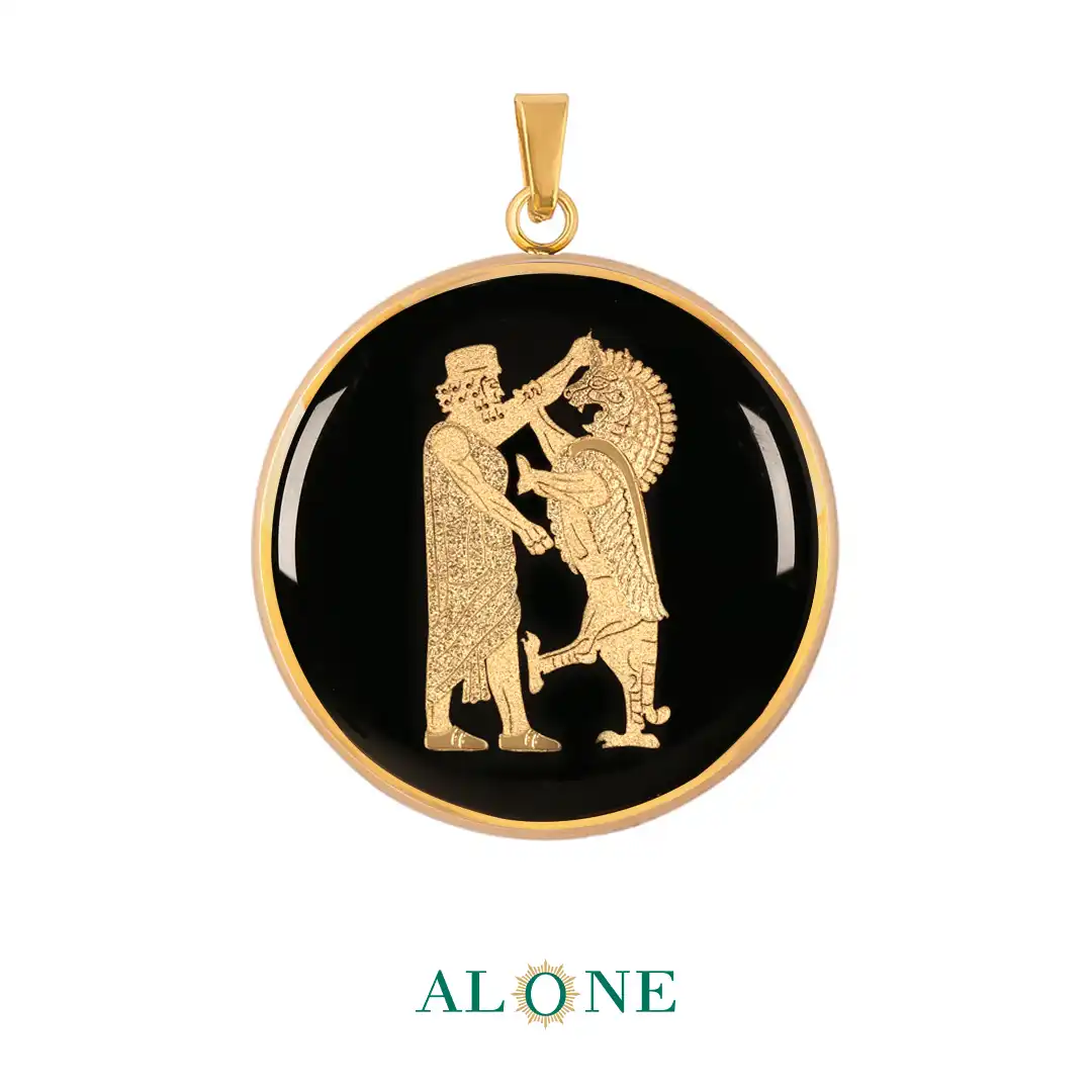 آویز بزرگ گرد انیکس رزم شیر و شهریار