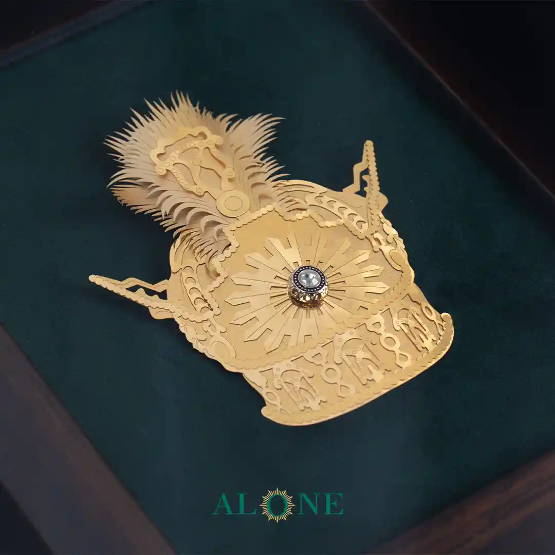 تابلو تاج قهوه ای (زمینه سبز) 41*46 - Image 3