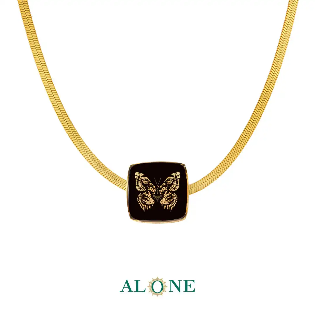 گردنبند مربع نيلا انيكس فران