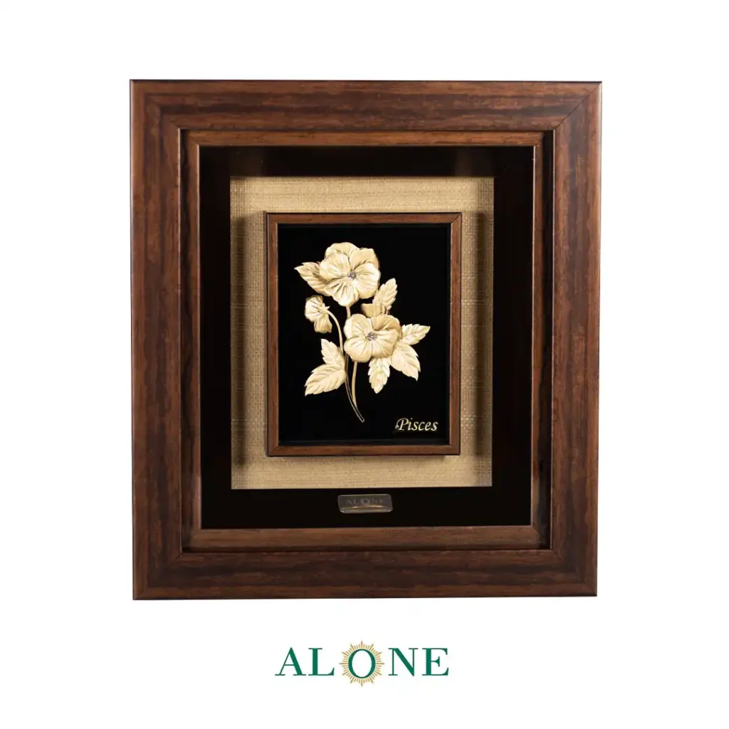 گل بنفشه قهوه ای