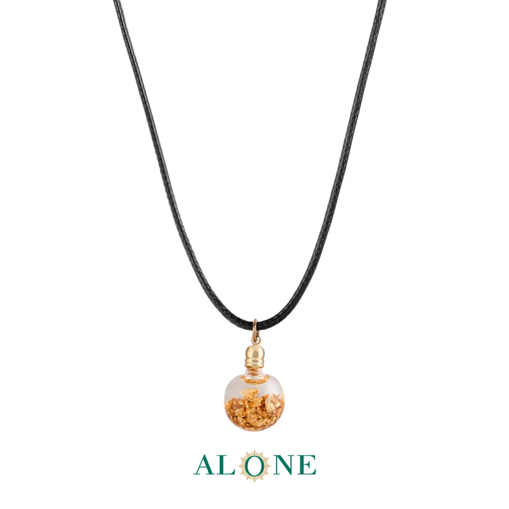 گردنبند شیشه ای توپی بزرگ