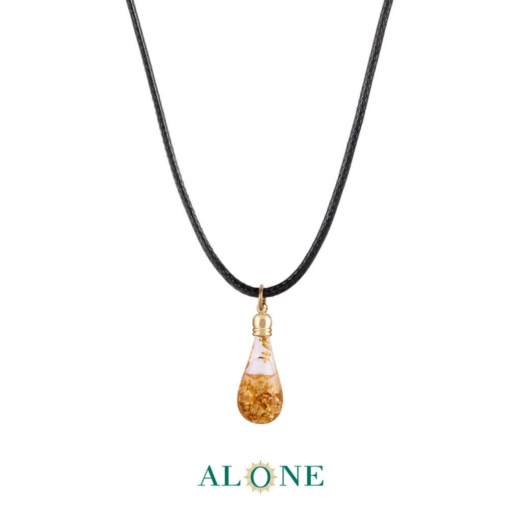 گردنبند شیشه ای کوزه ای